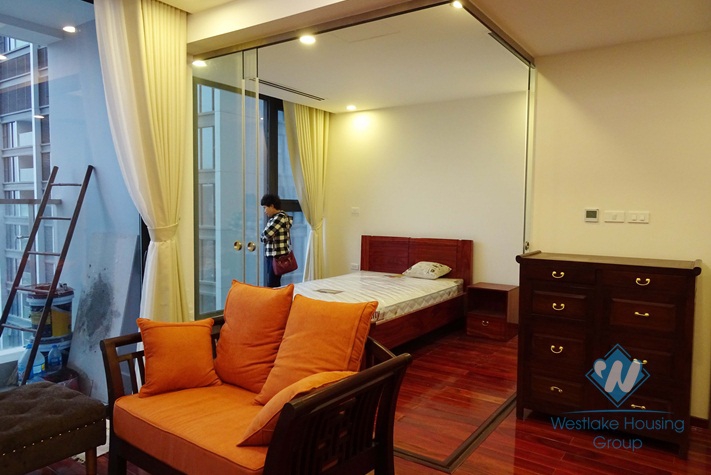 Nice one bedroom for rent in Vinhome Metropolis, Lieu Giai street, Ba Dinh district, Ha Noi